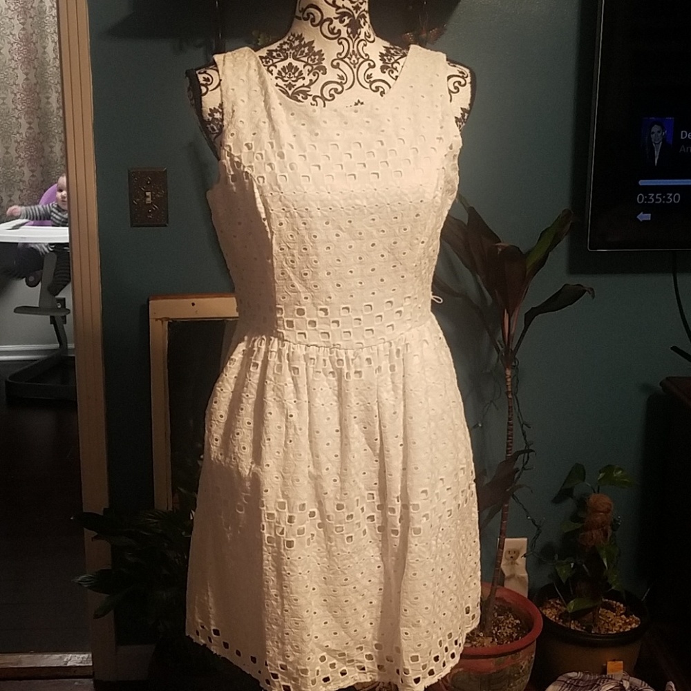 ZIPPER BACK DRESS